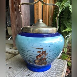 VTG Springer Spaniel with Duck Porcelain Figurine Japan E/22 EUC